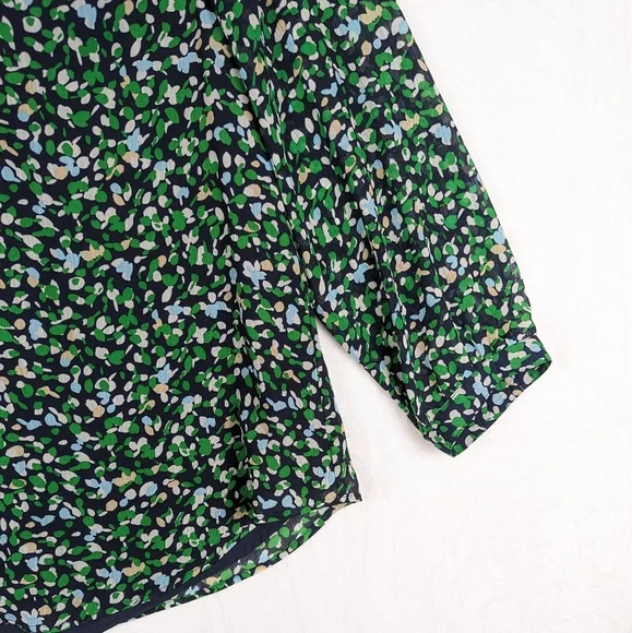 Chico's Sheer Ditsy Floral Career Wear Blouse 2 / Large Navy Blue Green - Picture 6 of 14